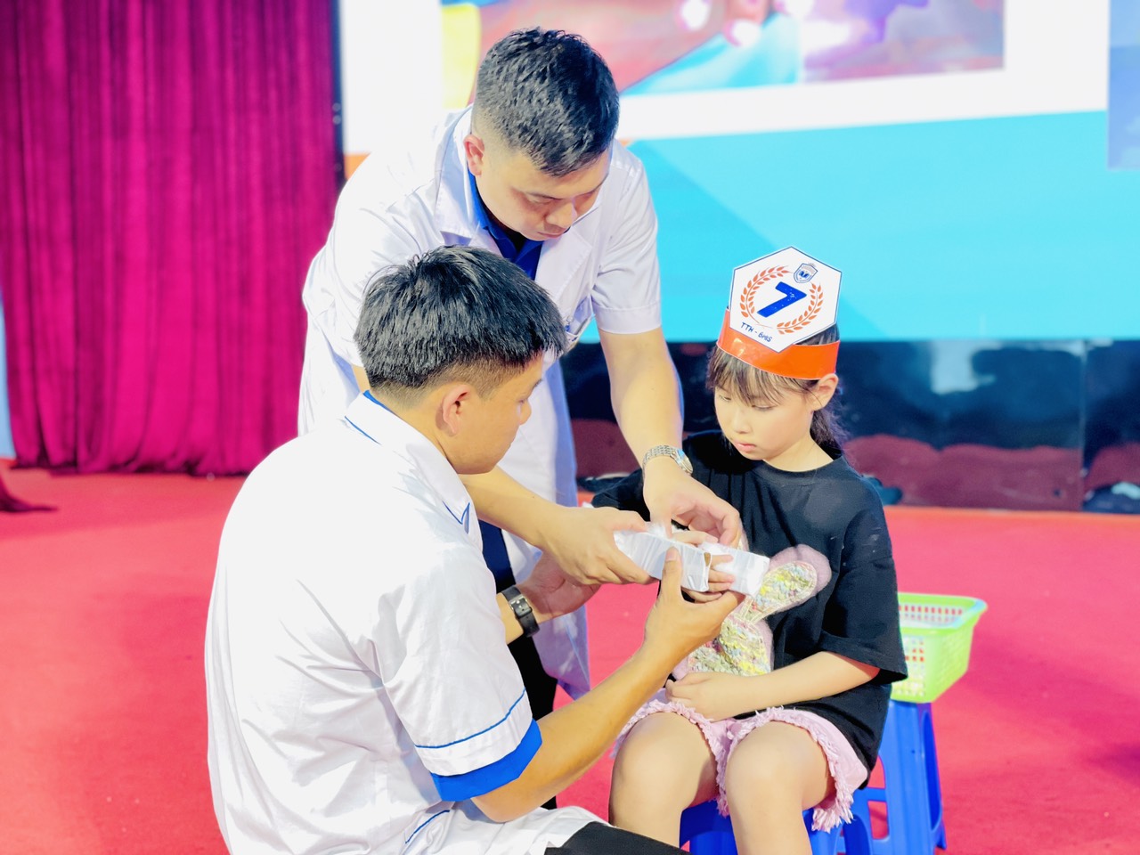anh tin bai